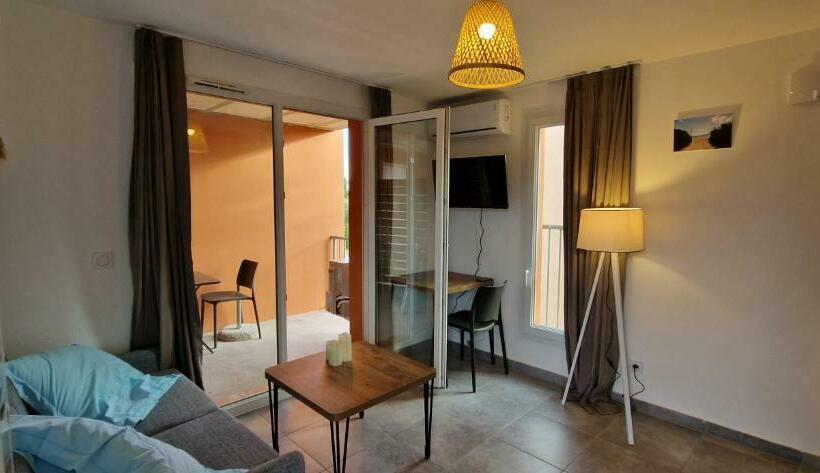 T2 4 Personnes Résidence De Vacances Avec 3 Piscines Les Hameaux De Saint Cyprien Lecci De Porto Vec