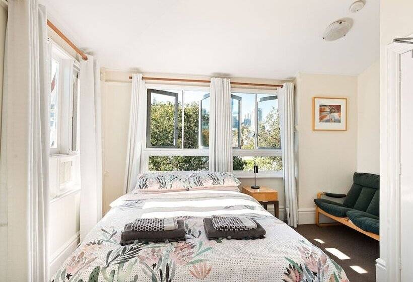 هاستل Lord Wolseley