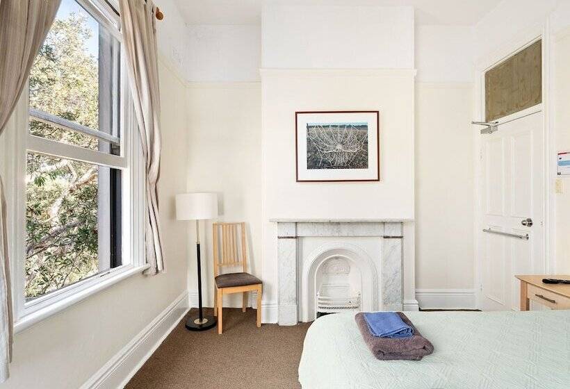 هاستل Lord Wolseley