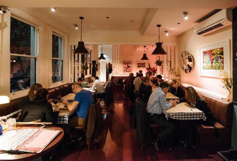 هاستل Lord Wolseley