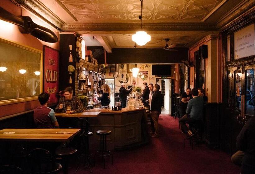 هاستل Lord Wolseley