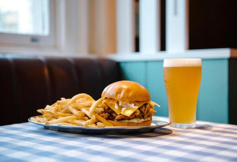 هاستل Lord Wolseley