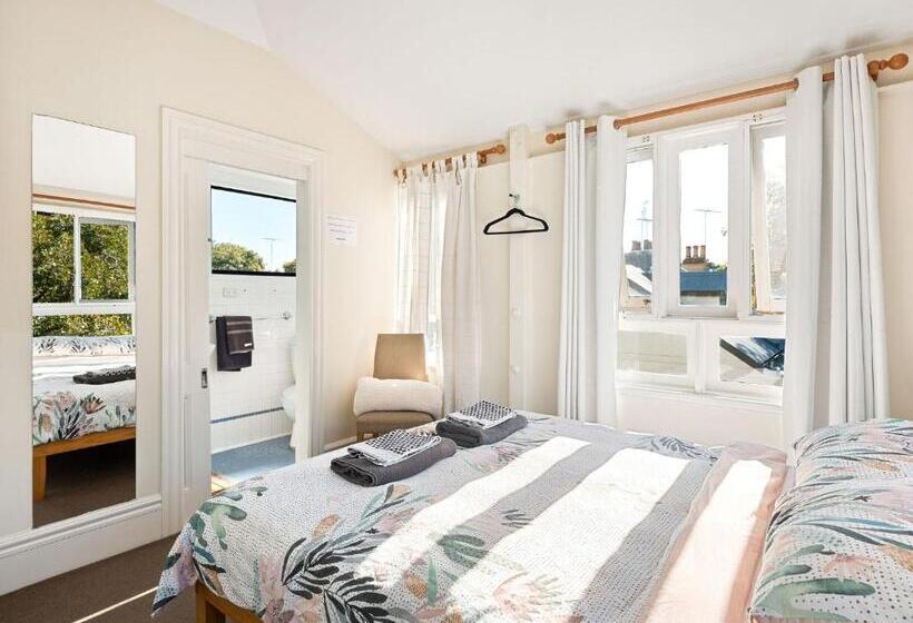 هاستل Lord Wolseley