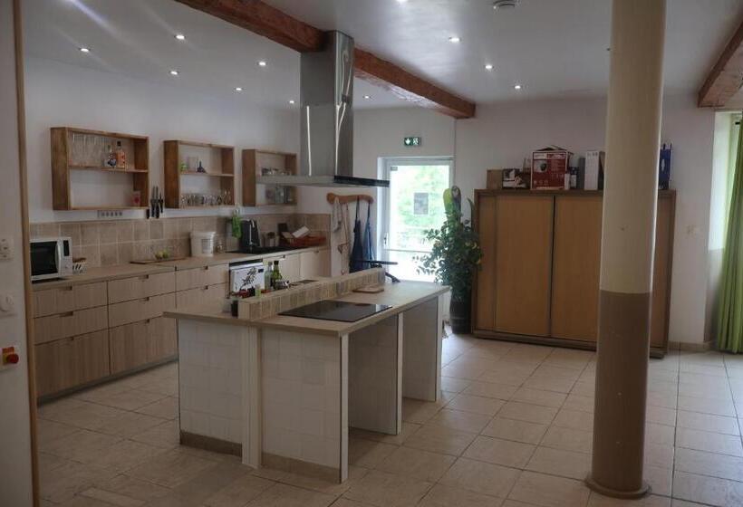 旅馆 Solfé Backpacker