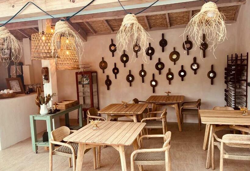 مبيت وإفطار Casa Bukit Gites