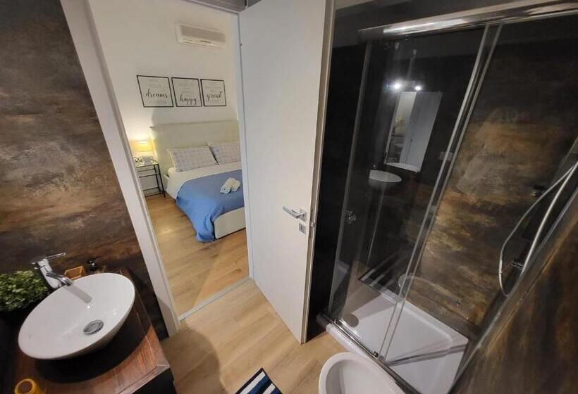 تختخواب و صبحانه Living Cagliari Marina