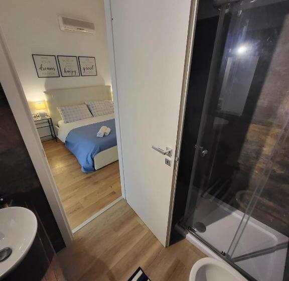 تختخواب و صبحانه Living Cagliari Marina