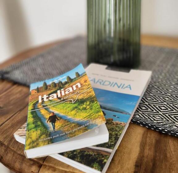 تختخواب و صبحانه Living Cagliari Marina