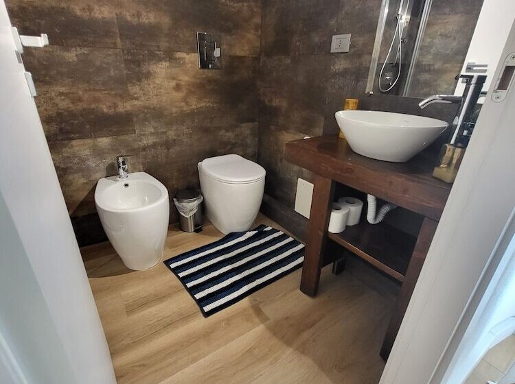 تختخواب و صبحانه Living Cagliari Marina