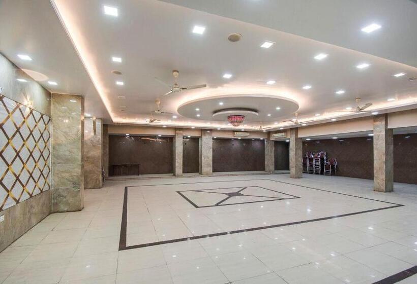 Capital O Hotel Pink Peral