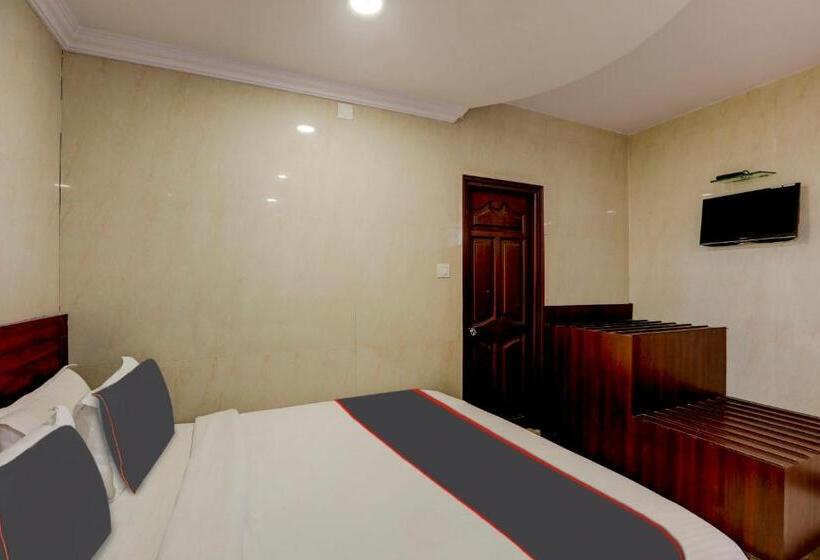 Capital O Hotel Yuvraj Signature