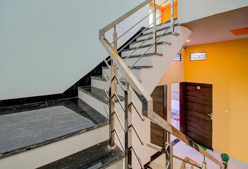 Collection O Rj14 Hotel Sanwariya & Resturant