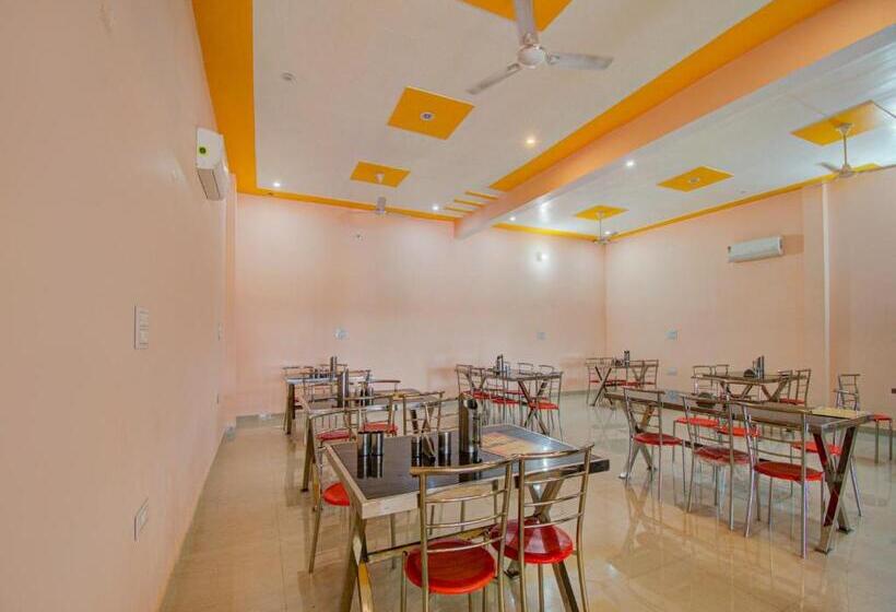 Collection O Rj14 Hotel Sanwariya & Resturant