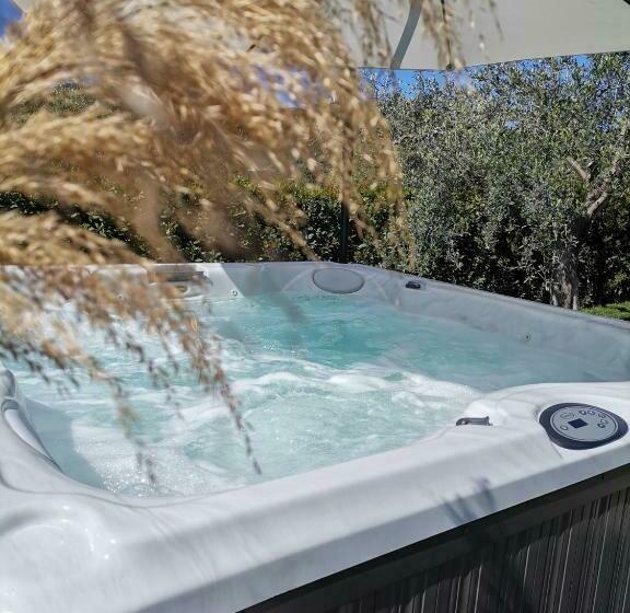 هتل Agriturismovalbona