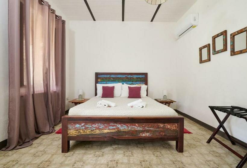 هتل Podere Scoldasu   Apollo