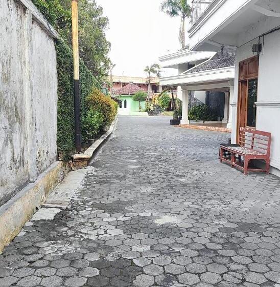 בית מלון כפרי Bima