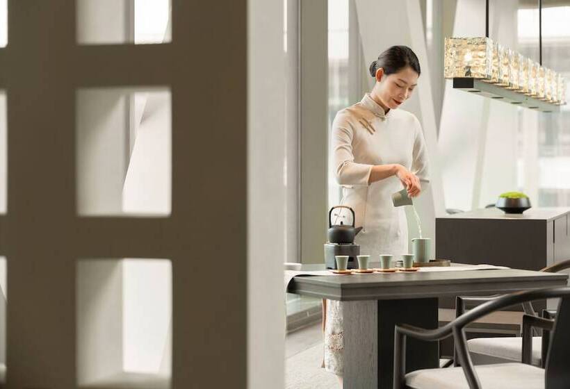 هتل Four Points By Sheraton Guangzhou, Baiyun