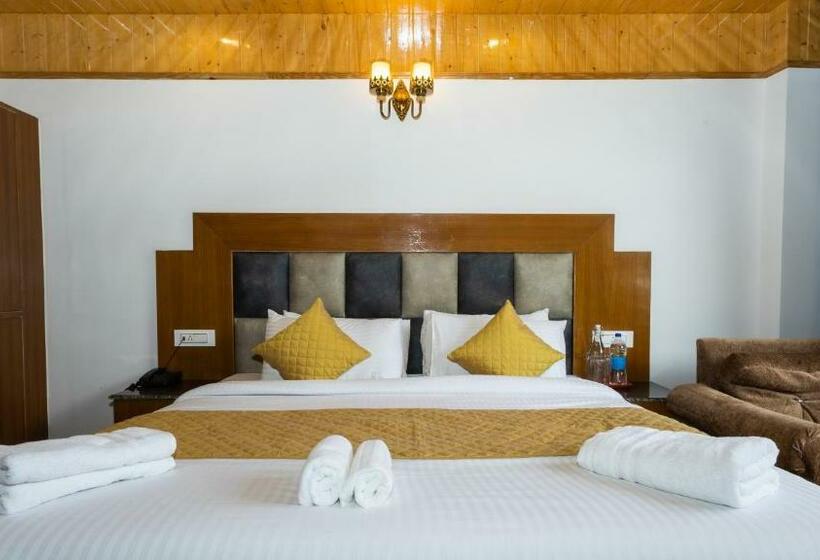 هتل Galaxy Luxuria , Manali