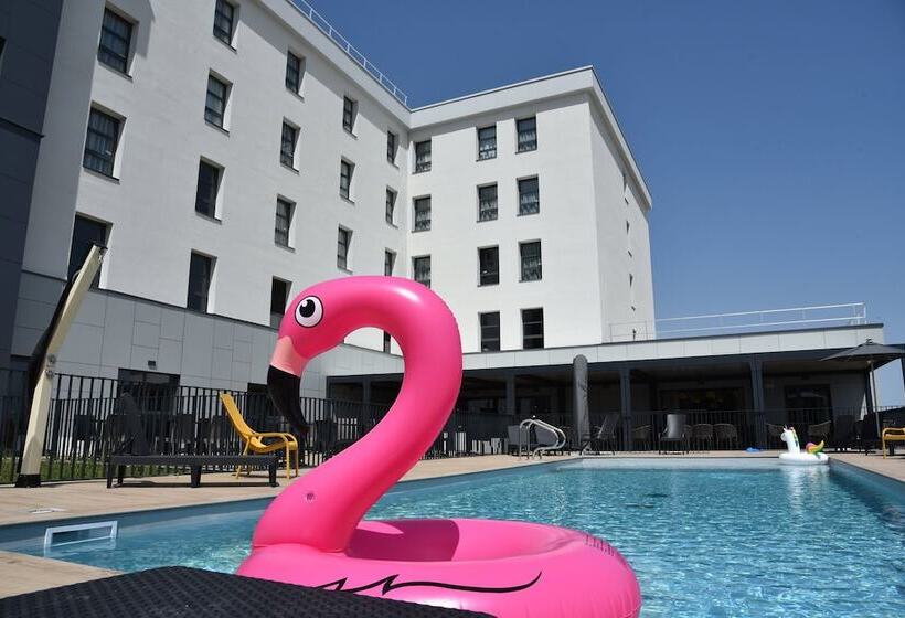 בית מלון כפרי Holiday Inn Dijon Sud   Longvic, An Ihg