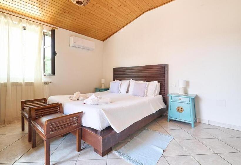 هتل Podere Scoldasu   Nettuno