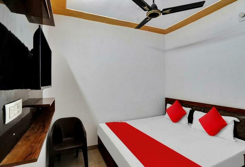 فندق Oyo Flagship 81377 Redstone