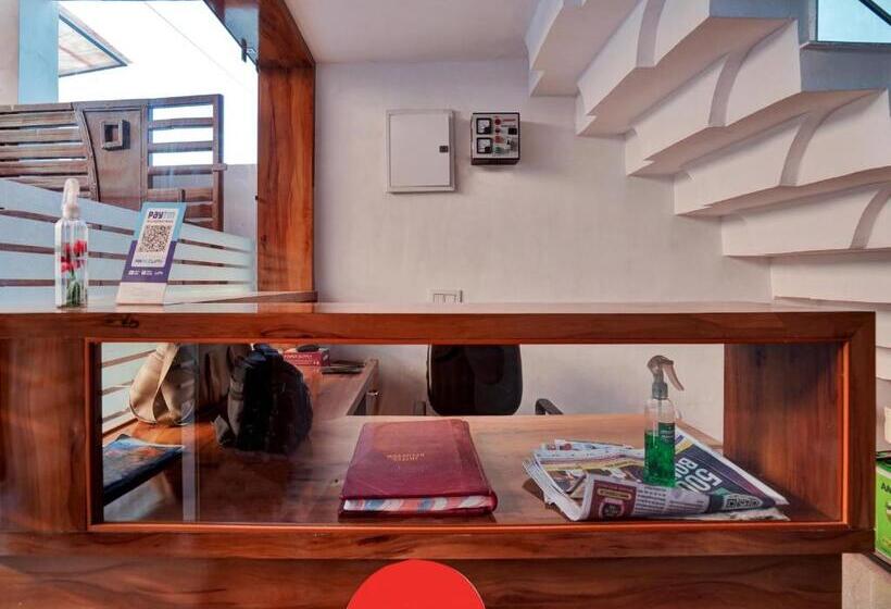 فندق Oyo Flagship 81377 Redstone