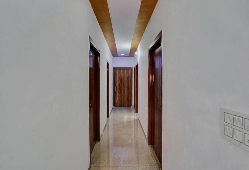 فندق Oyo Flagship 81377 Redstone