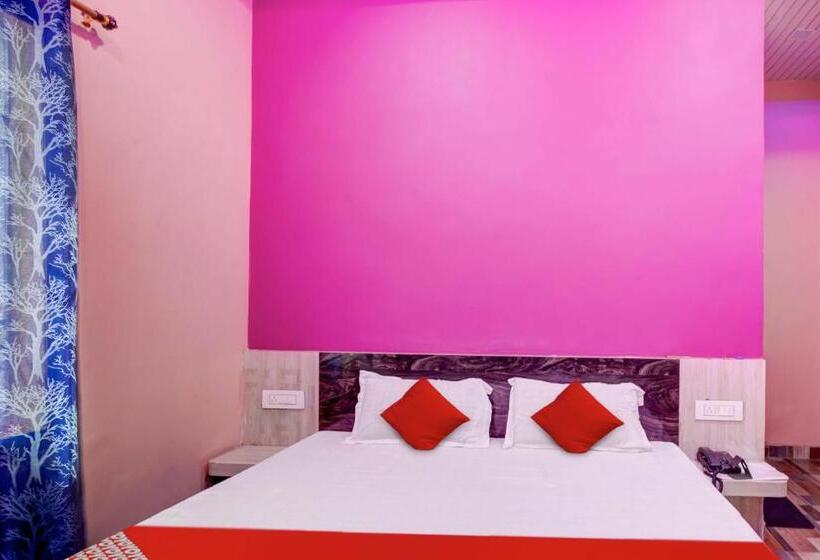 בית מלון כפרי Oyo Flagship 81389  Siddhi Vinayak