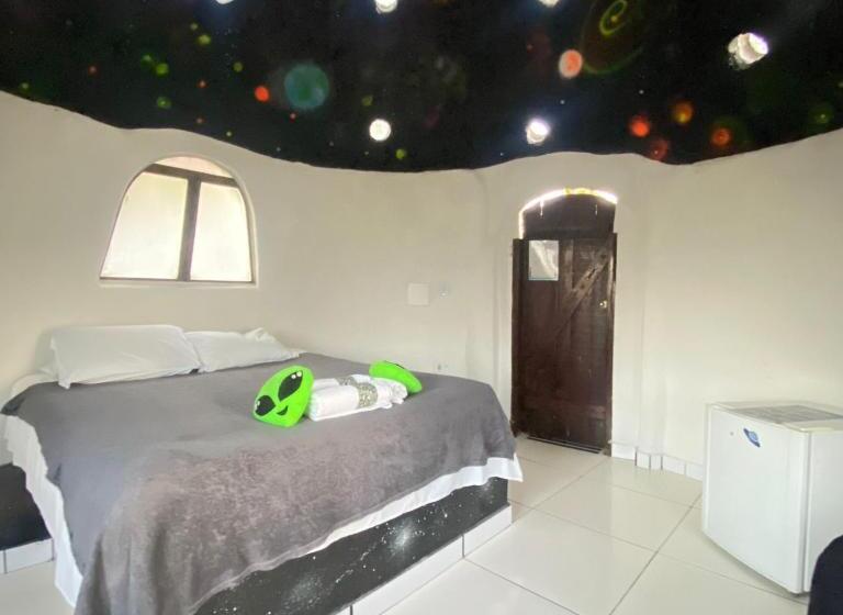 Отель Espaço Naves Lunazen