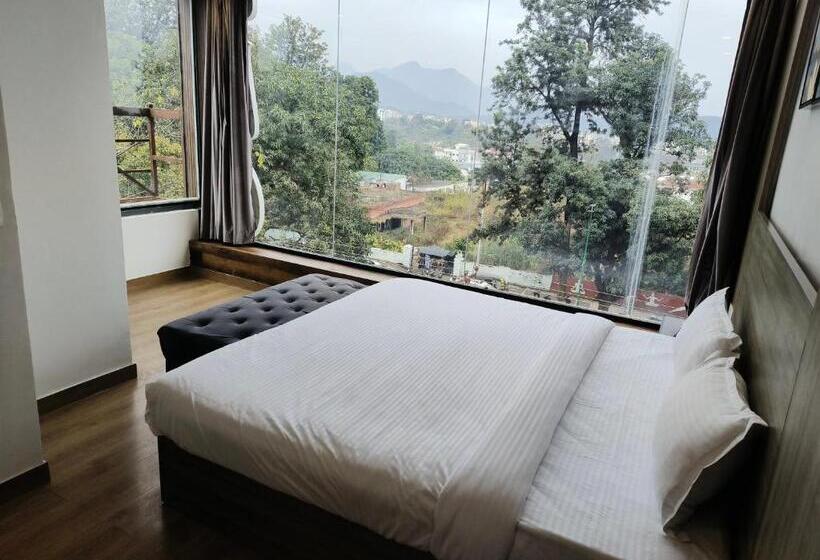 Отель Treebo White Sand