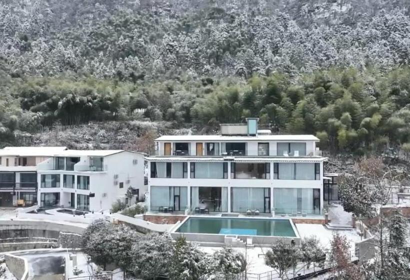 فندق Avatar Mountain Resort