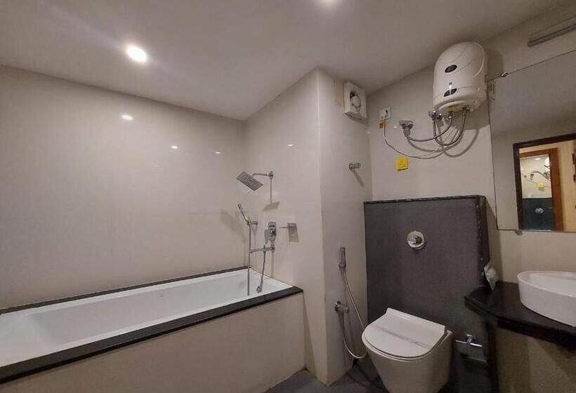 New Gitanjali Hotel, New Digha