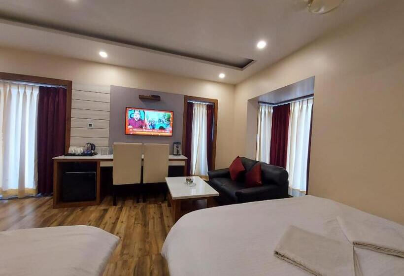 New Gitanjali Hotel, New Digha