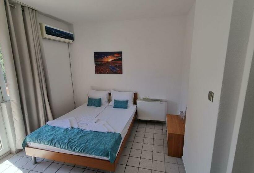 ペンション къща за гости пиргос