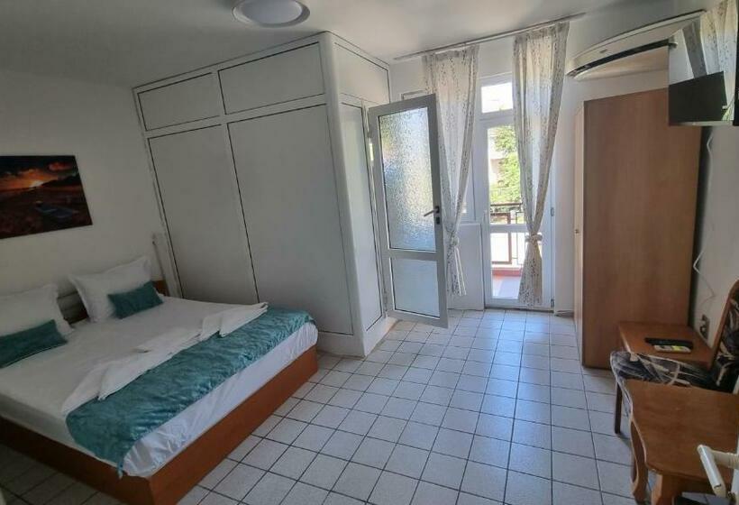 ペンション къща за гости пиргос