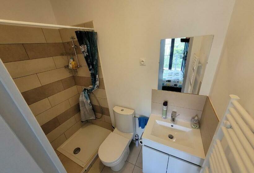 بنسيون Résidence De La Gare, Chambre Meublée