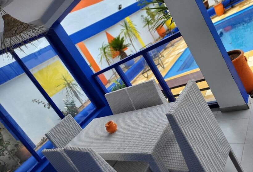 پانسیون Riad Ghazal