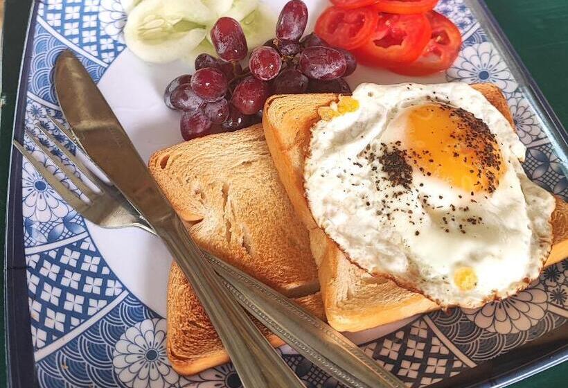 ペンション Rose Apartments