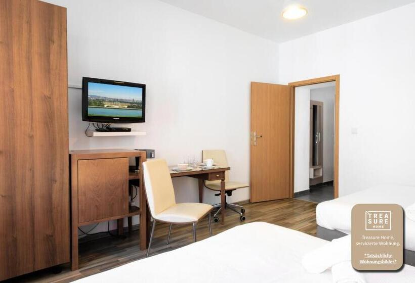 پانسیون Treasure Home Apart1050