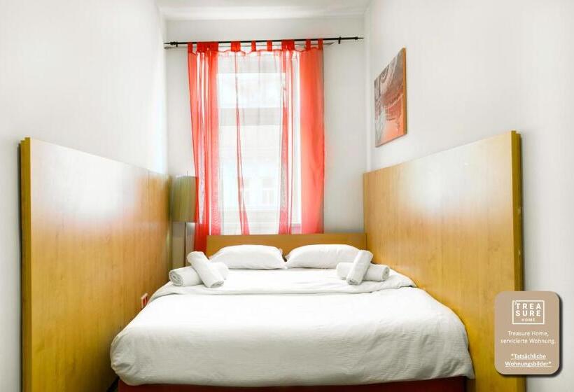 پانسیون Treasure Home Apart1050