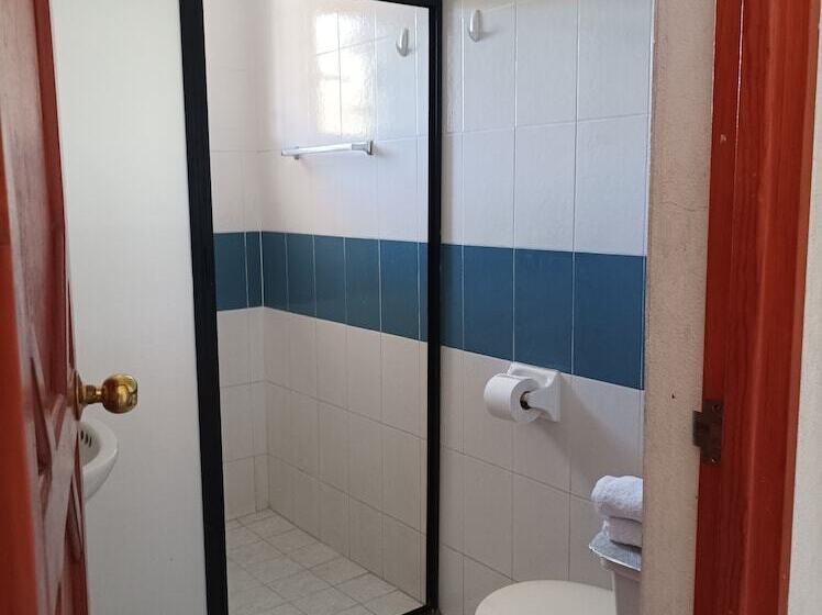 بنسيون Villa Tulipanes