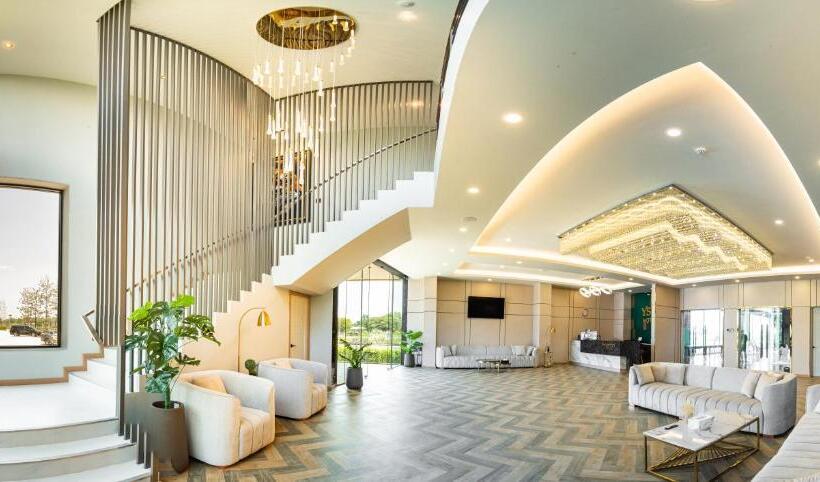 Ysw Hotel Lopburi