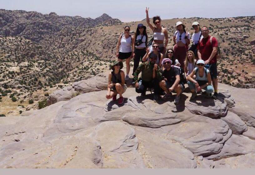 هاستل Dana Historic Village