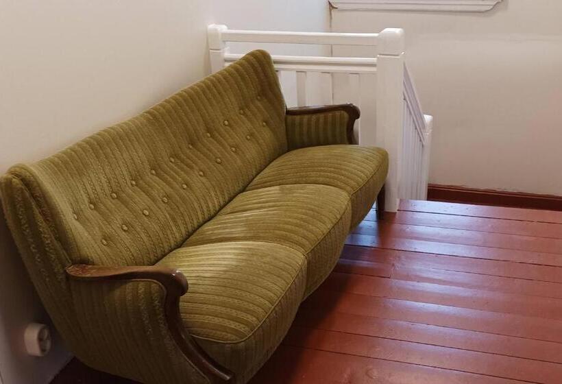 فندق صغير Salonsaaren Pappila