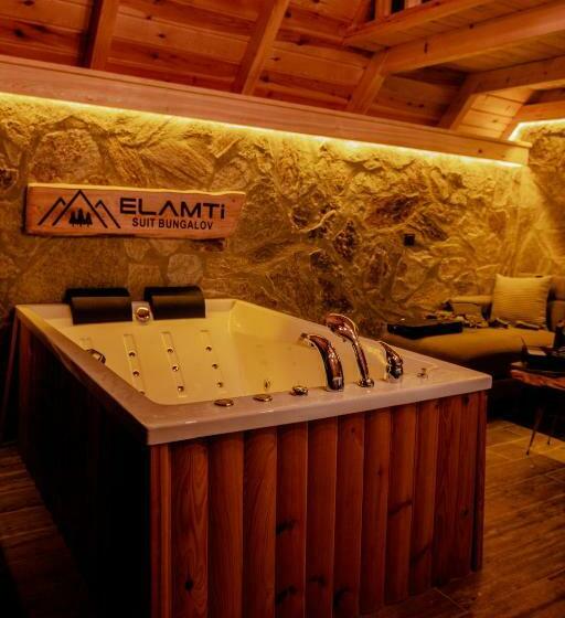 住宿加早餐  Elamti Suıt Bungalov