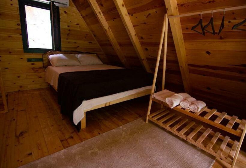 مبيت وإفطار Elamti Suıt Bungalov