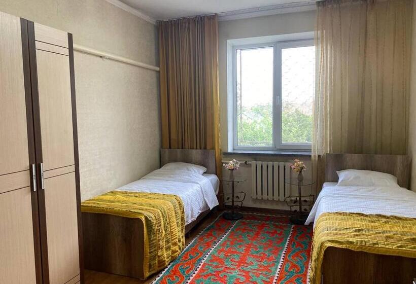 Nocleg ze śniadaniem Guest House Botanika