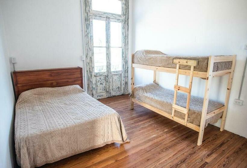 تختخواب و صبحانه Habitacion En Concordia