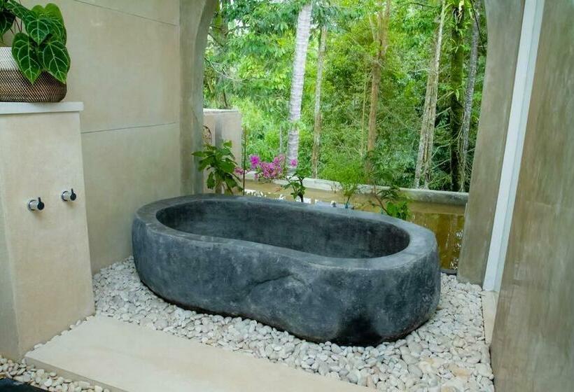 مبيت وإفطار Mahottama Wellness And Retreat