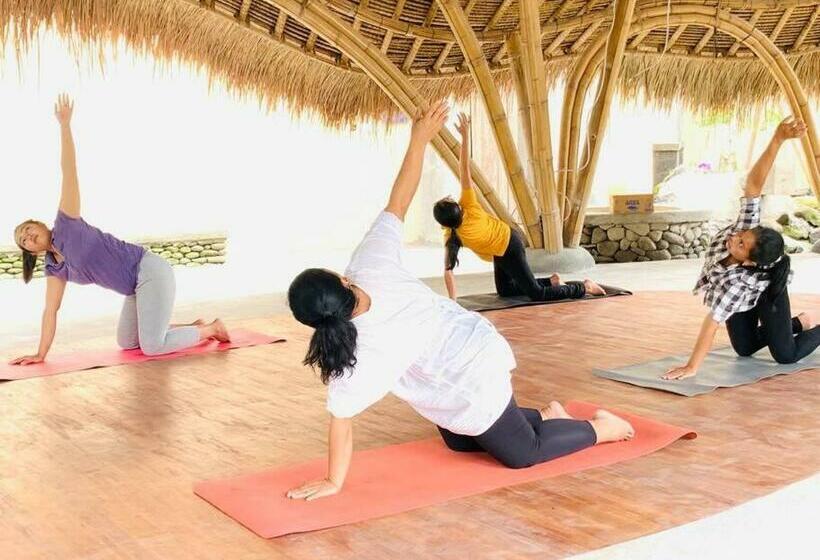 مبيت وإفطار Mahottama Wellness And Retreat